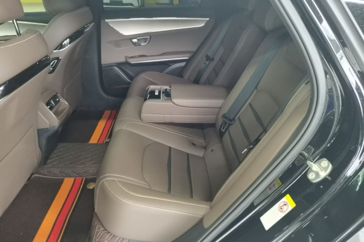 BYD Han 2021 car image #13