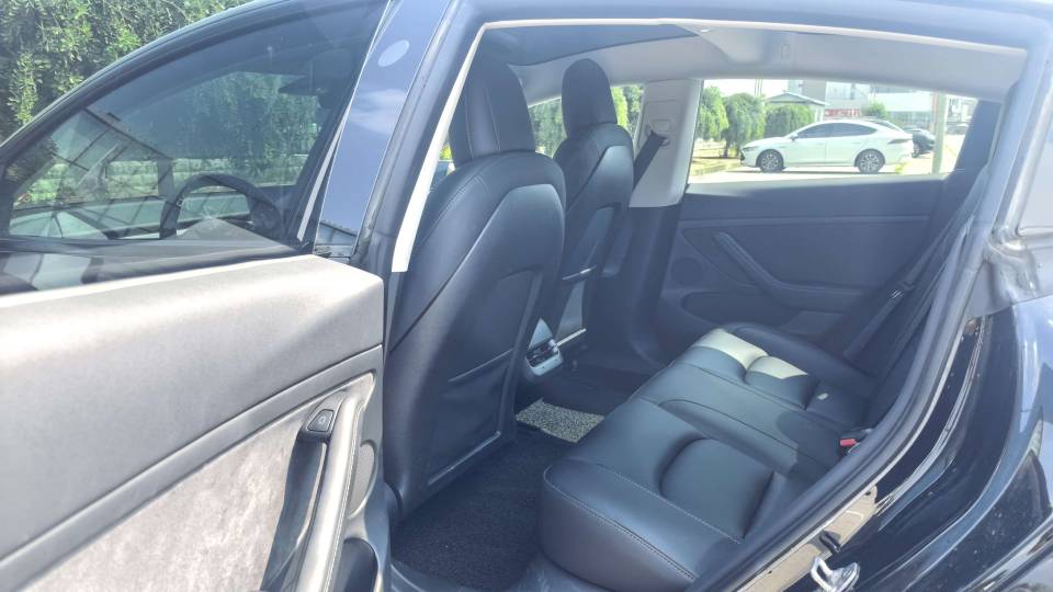 Tesla Model 3 2023 #9 Tesla Model 3 2023 car image #9