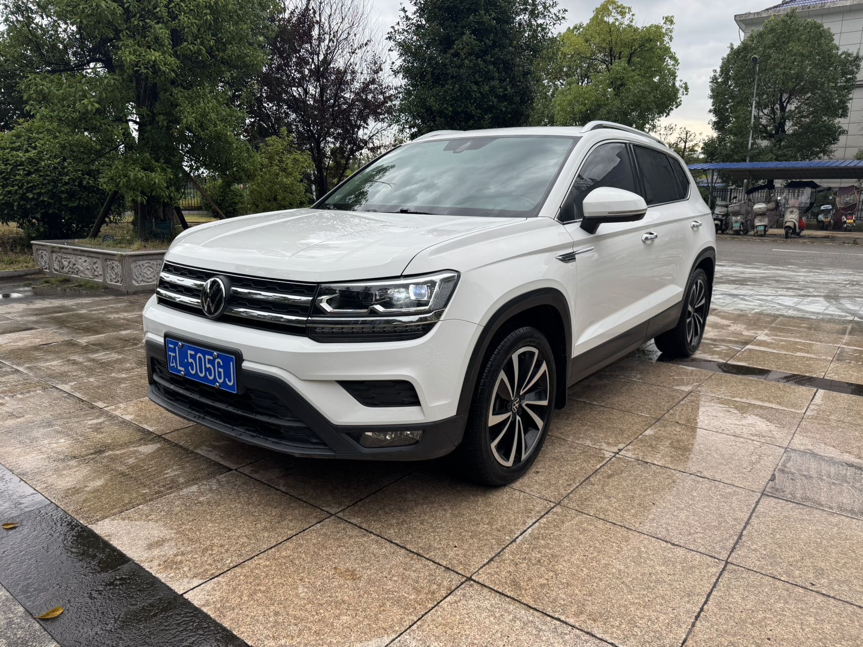 2022 immagine di auto 