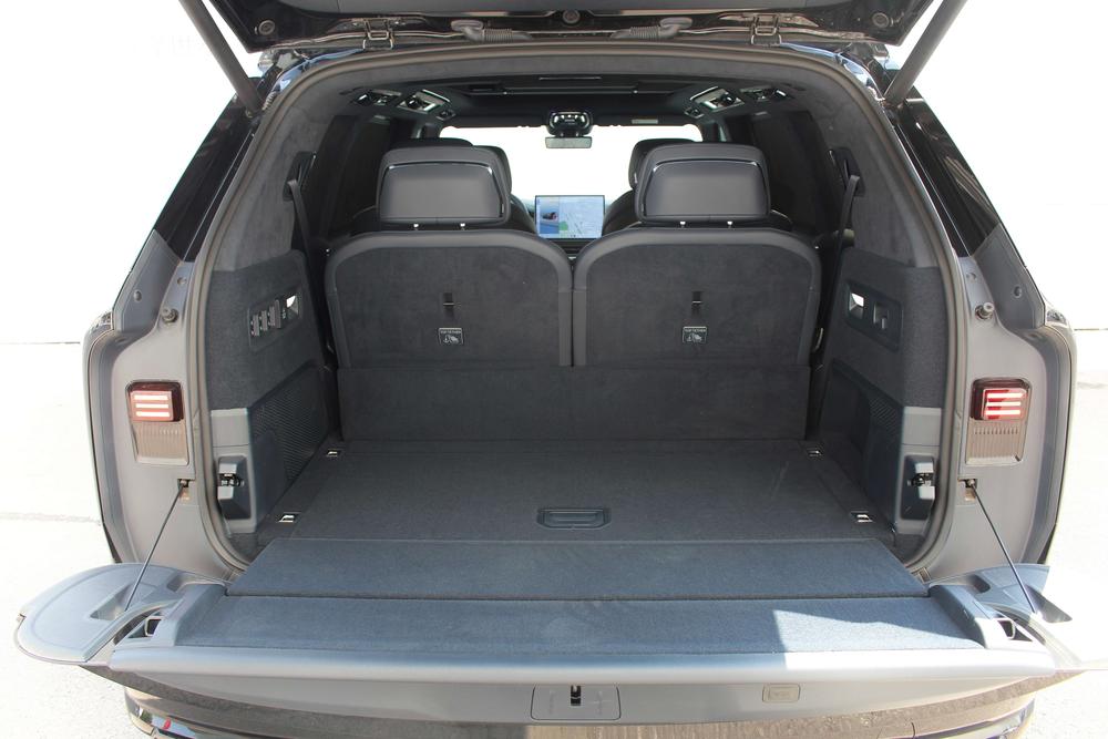 Zeekr 9X 2025 car image #15