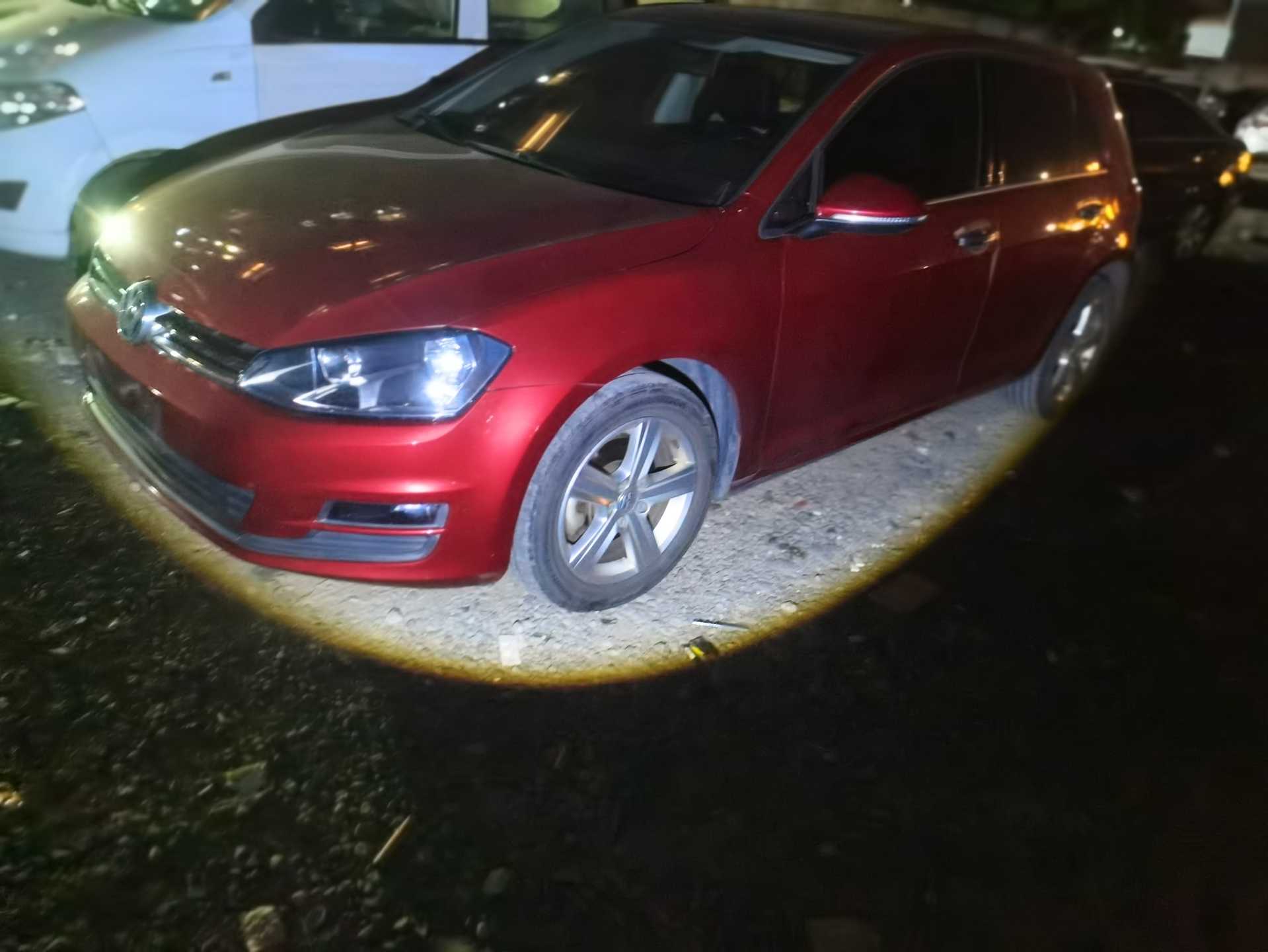 Volkswagen Golf 2014 Volkswagen Golf 2014 immagine di auto