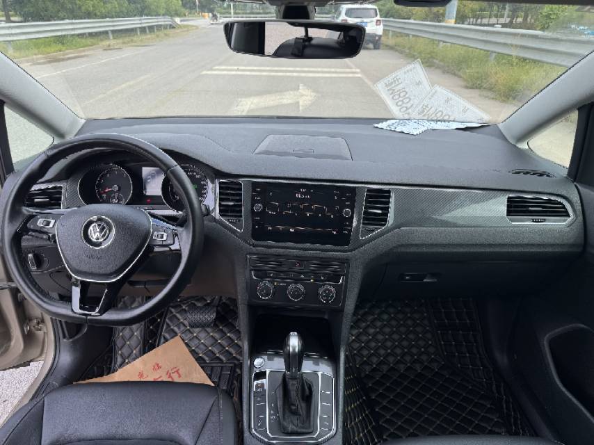 Volkswagen Golf Sportsvan 2017 #7 Volkswagen Golf Sportsvan 2017 car image #7