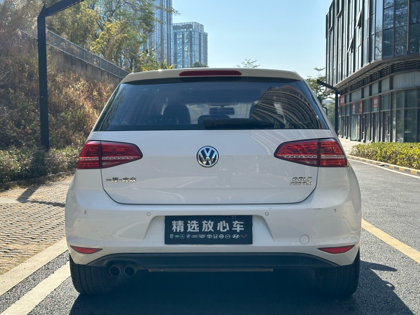 Volkswagen Golf 2016 car image #8