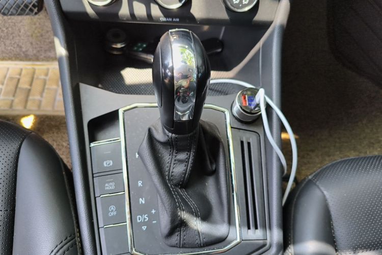 Volkswagen Lavida 2019 #14 Volkswagen Lavida 2019 car image #14