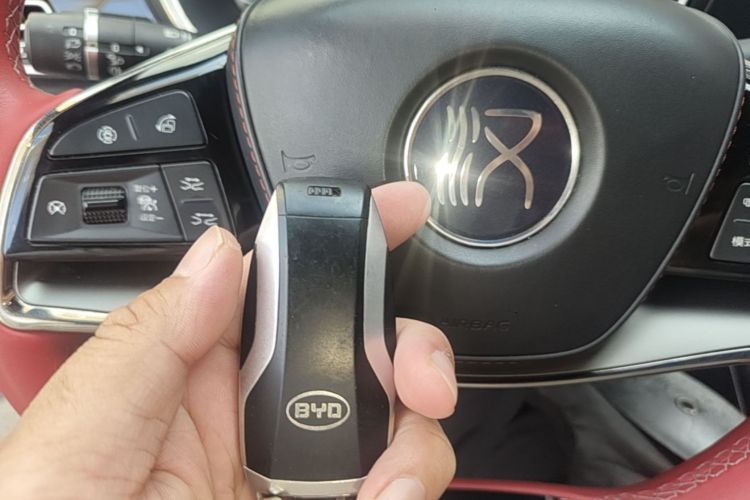 BYD Han 2021 car image #9