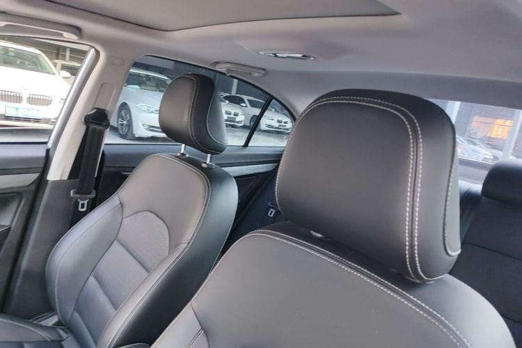 GEELY Emgrand 2021 #18 GEELY Emgrand 2021 car image #18
