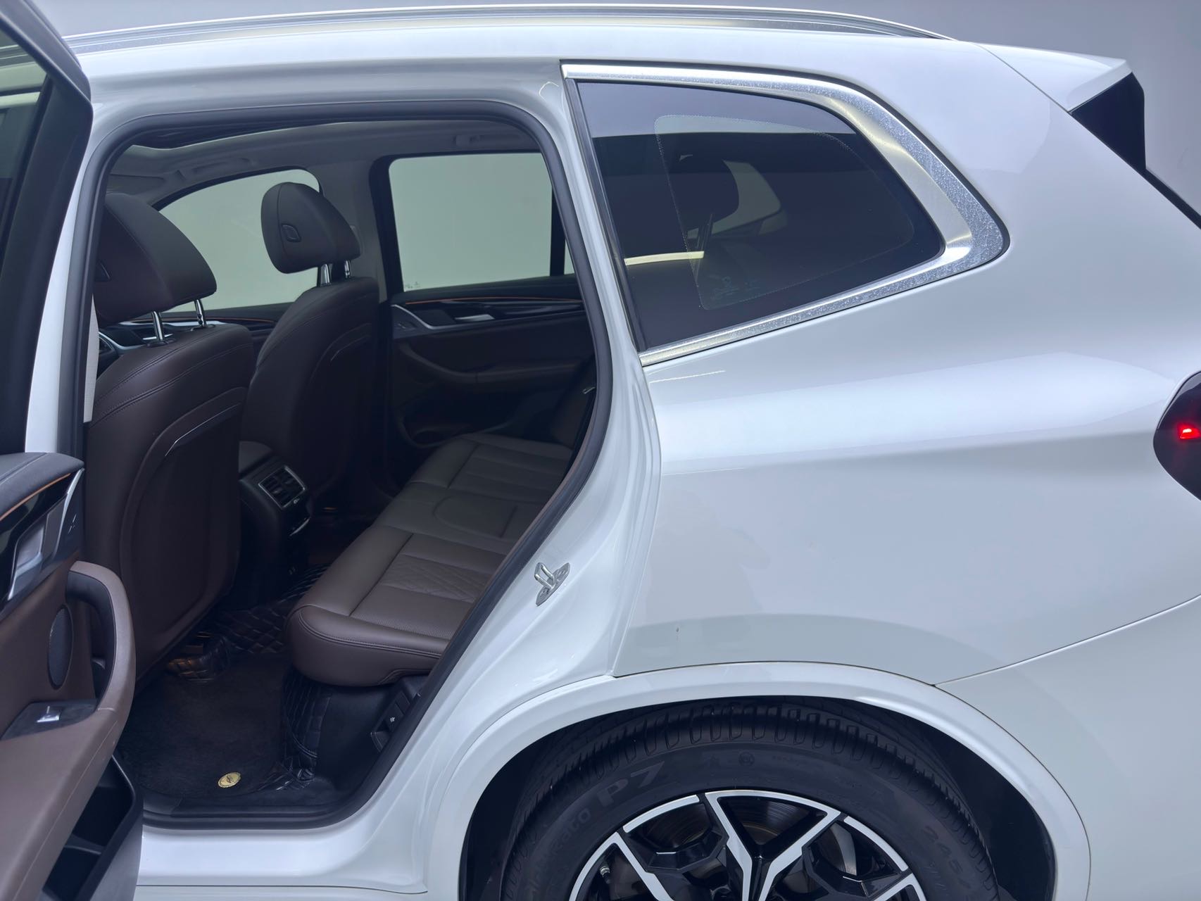 BMW X3 2021 car image #7