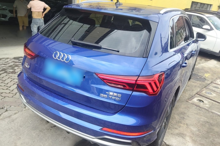 Audi Q3 2021 #7 Audi Q3 2021 car image #7