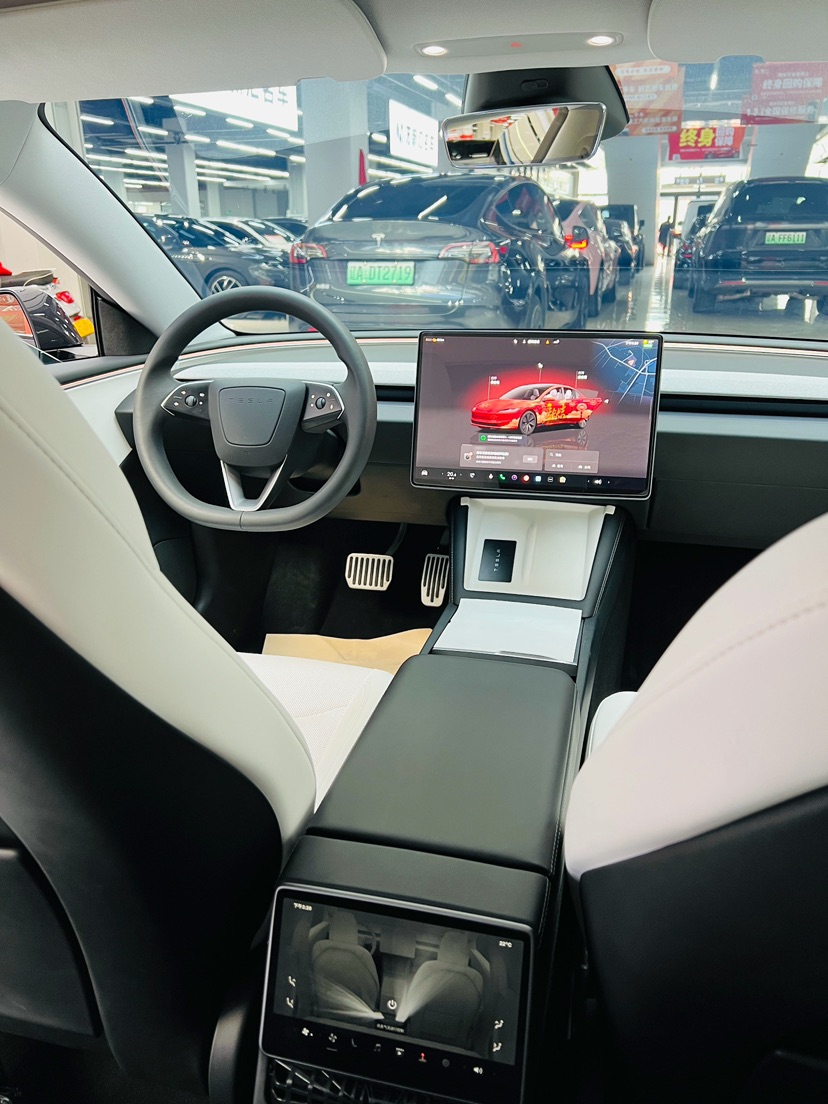 Tesla Model 3 2025 #9 Tesla Model 3 2025 car image #9