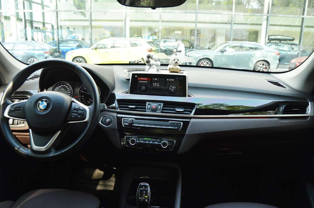 BMW X1 2019 #8 BMW X1 2019 car image #8