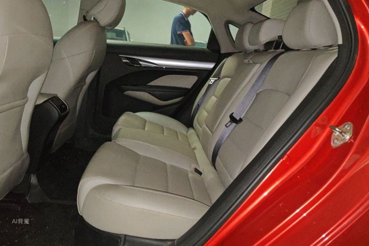 GEELY Binray 2018 imagem de carro #19