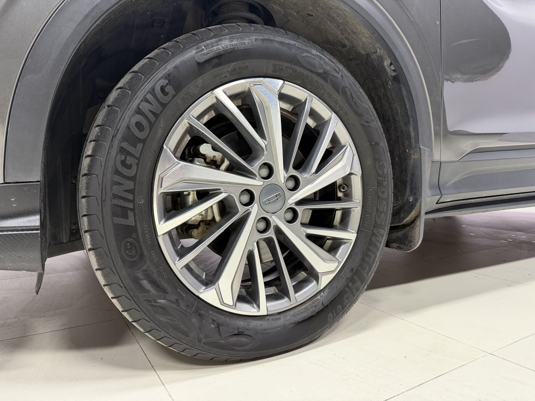 GEELY Coolray 2022 car image #11