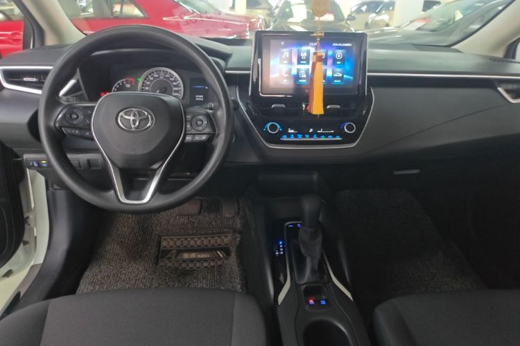 Toyota Corolla 2020 car image #11