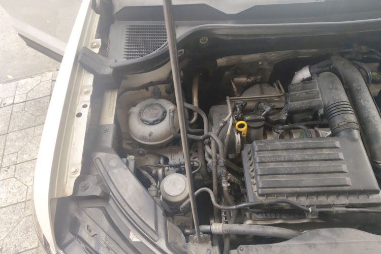 Volkswagen Tharu 2023 car image #22