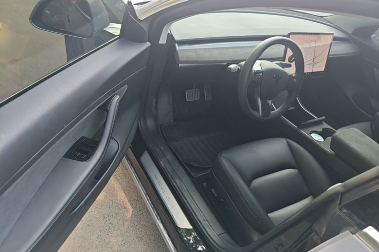Tesla Model 3 2020 #16 Tesla Model 3 2020 car image #16