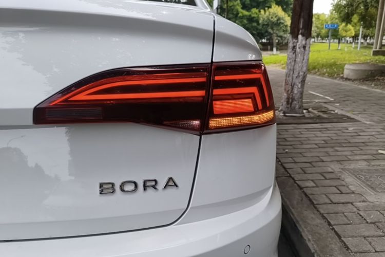 Volkswagen Bora 2021 car image #8