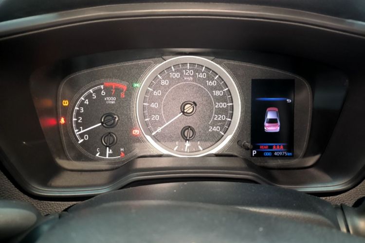 Toyota Corolla 2021 car image #12