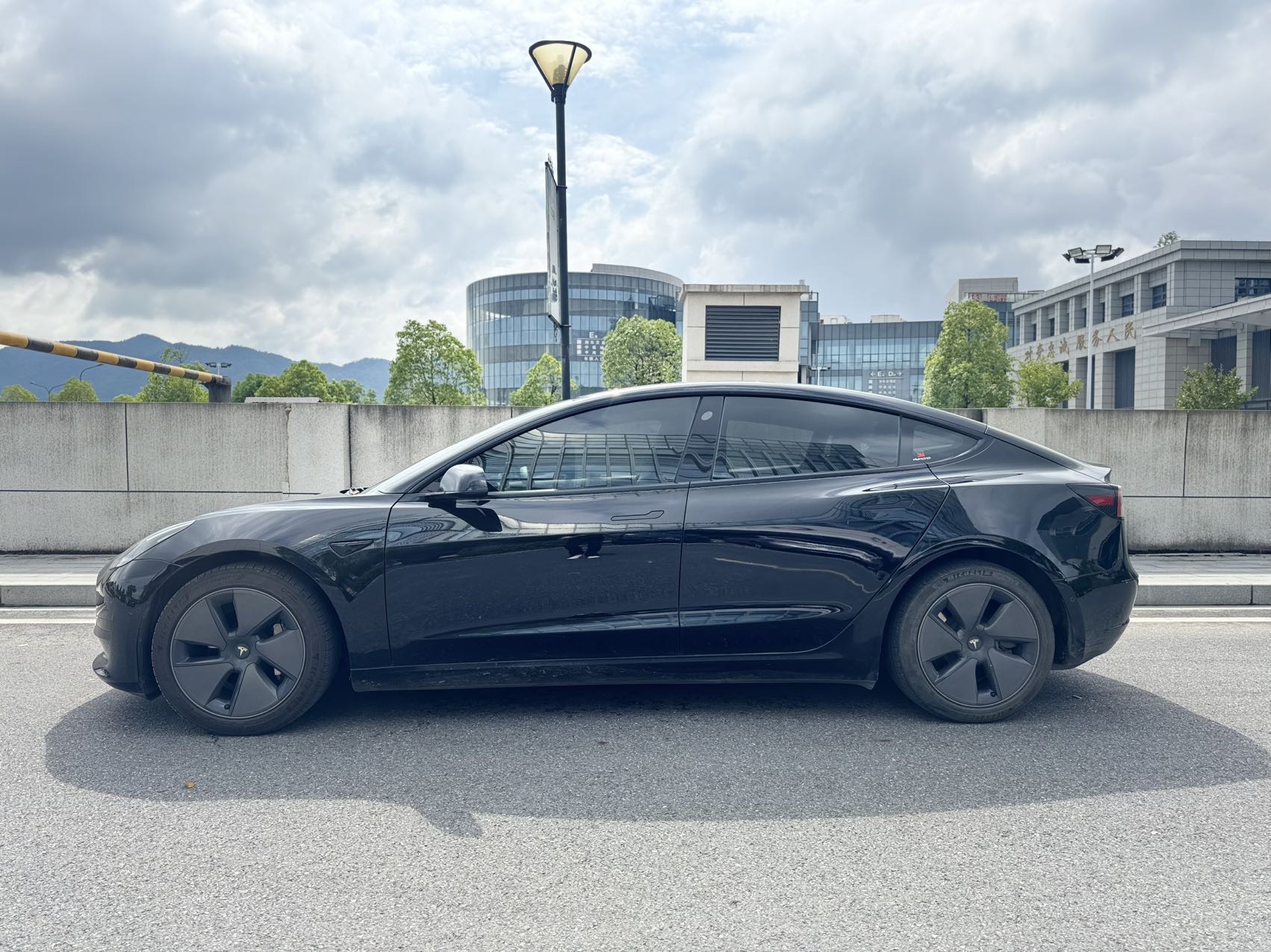 Tesla Model 3 2022 #3 Tesla Model 3 2022 car image #3