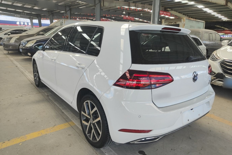 Volkswagen Golf 2018 #5 Volkswagen Golf 2018 car image #5