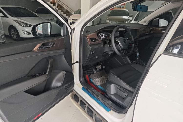Volkswagen Tharu 2022 #12 Volkswagen Tharu 2022 car image #12