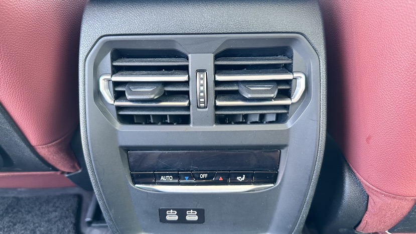 BMW 3 Series 2022 car image #17