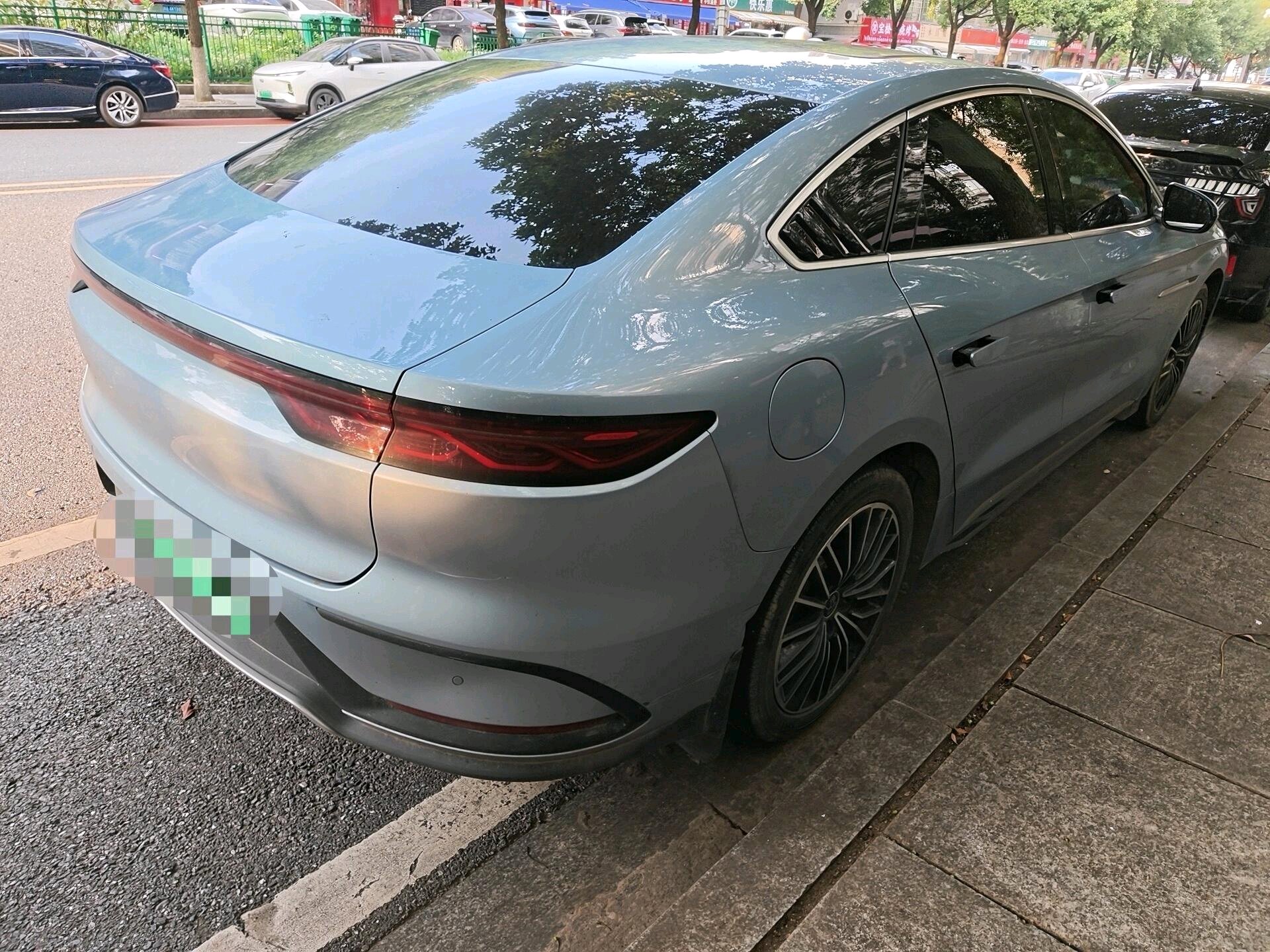 BYD Han 2024 image de voiture #7