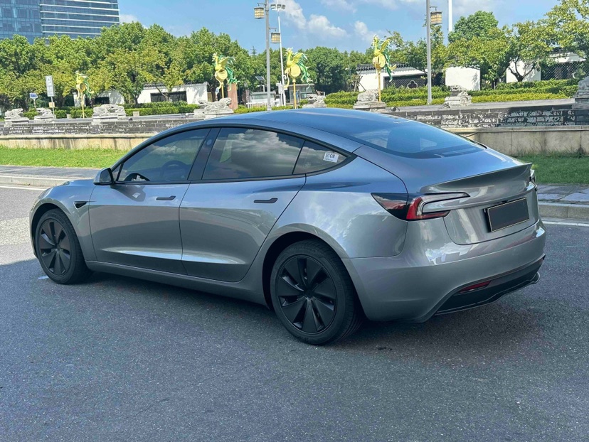 Tesla Model 3 2026 #8 Tesla Model 3 2026 car image #8