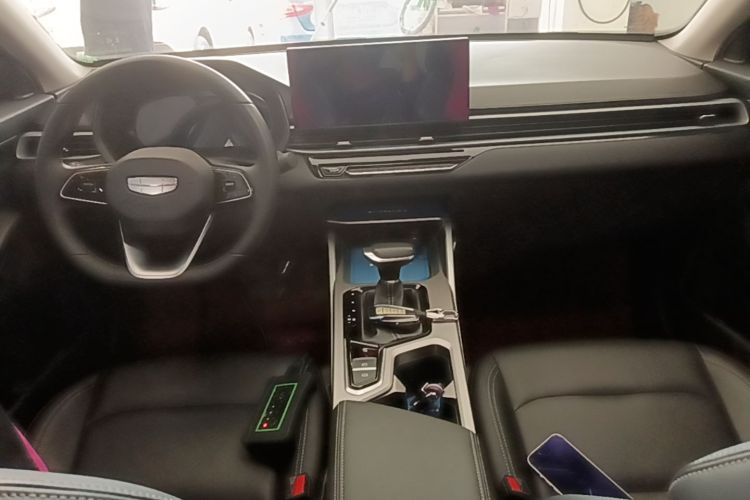 GEELY Emgrand 2024 car image #10