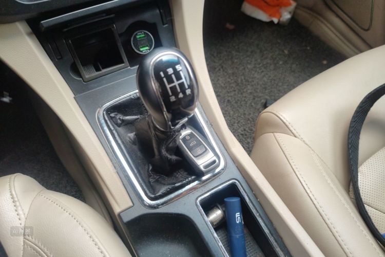 GEELY Emgrand 2018 #16 GEELY Emgrand 2018 car image #16