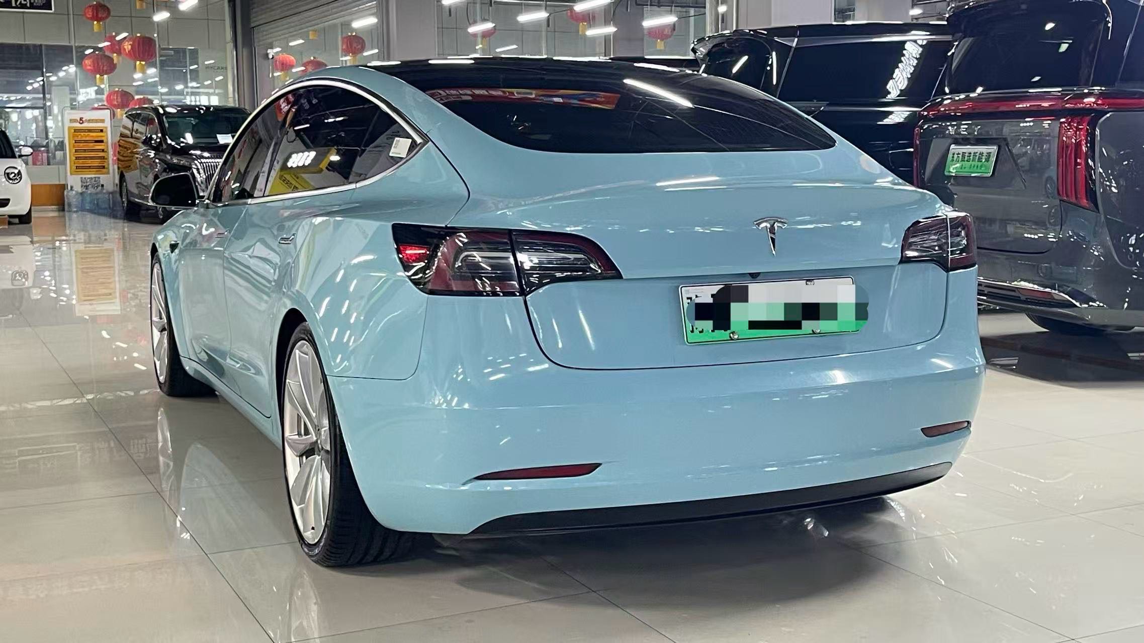 Tesla Model 3 2020 car image #4