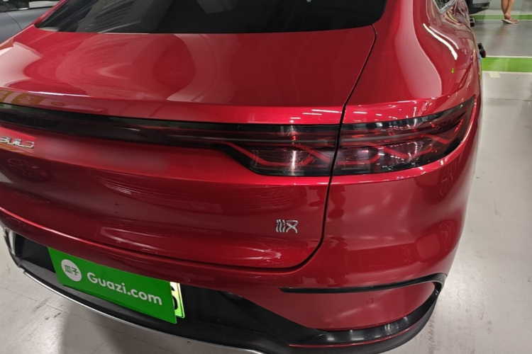 BYD Han 2023 immagine di auto #8