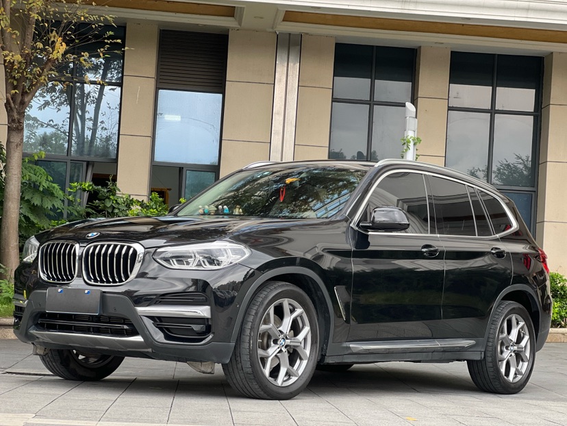 BMW X3 2021 BMW X3 2021 car image