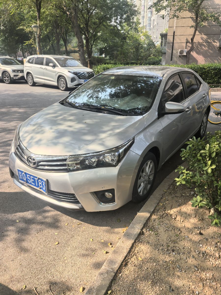 Toyota Corolla 2014 Toyota Corolla 2014 immagine di auto