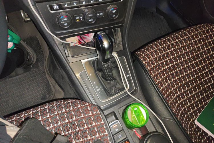 Volkswagen Golf 2017 изображение автомобиля #16