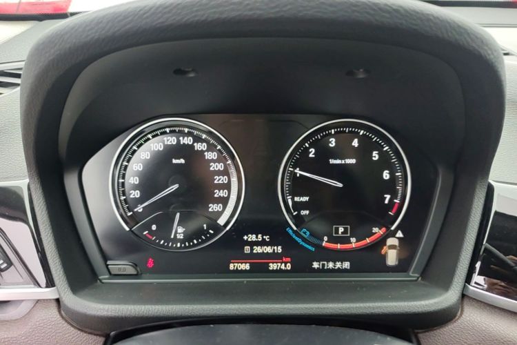BMW X1 2021 car image #12