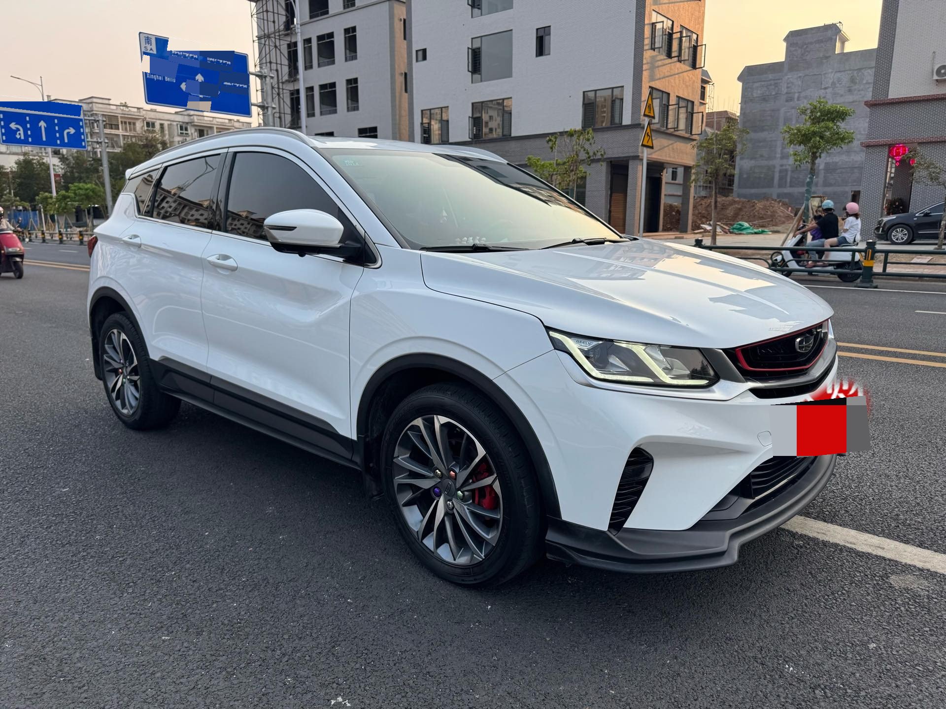 GEELY Coolray 2020 imagen de coche #3