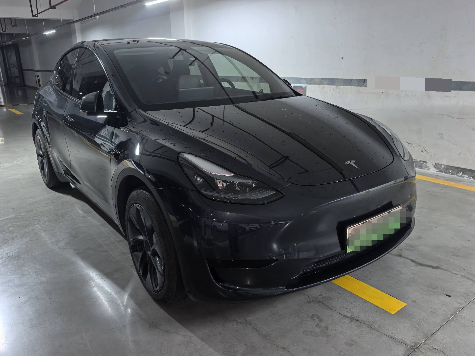 Tesla Model Y 2024 #2 Tesla Model Y 2024 صورة سيارة #2