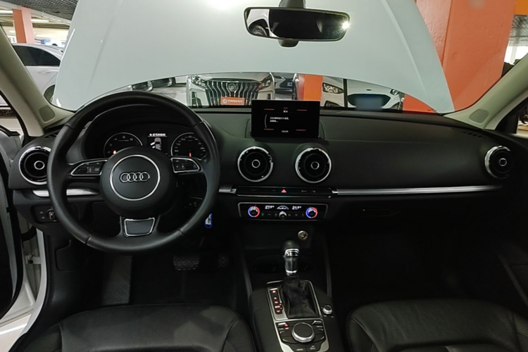 Audi A3 2016 imagem de carro #11