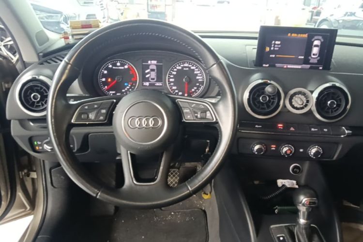 Audi A3 2018 #11 Audi A3 2018 car image #11