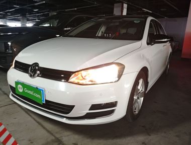 Volkswagen Golf 2017 Volkswagen Golf 2017 car image