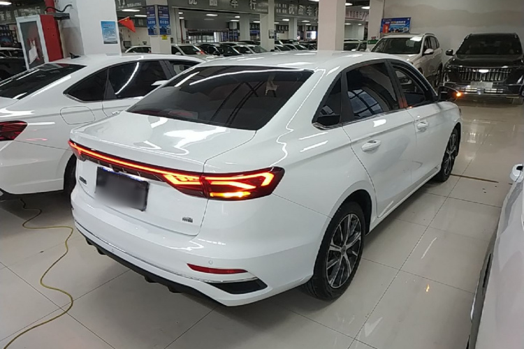 GEELY Emgrand 2022 car image #7