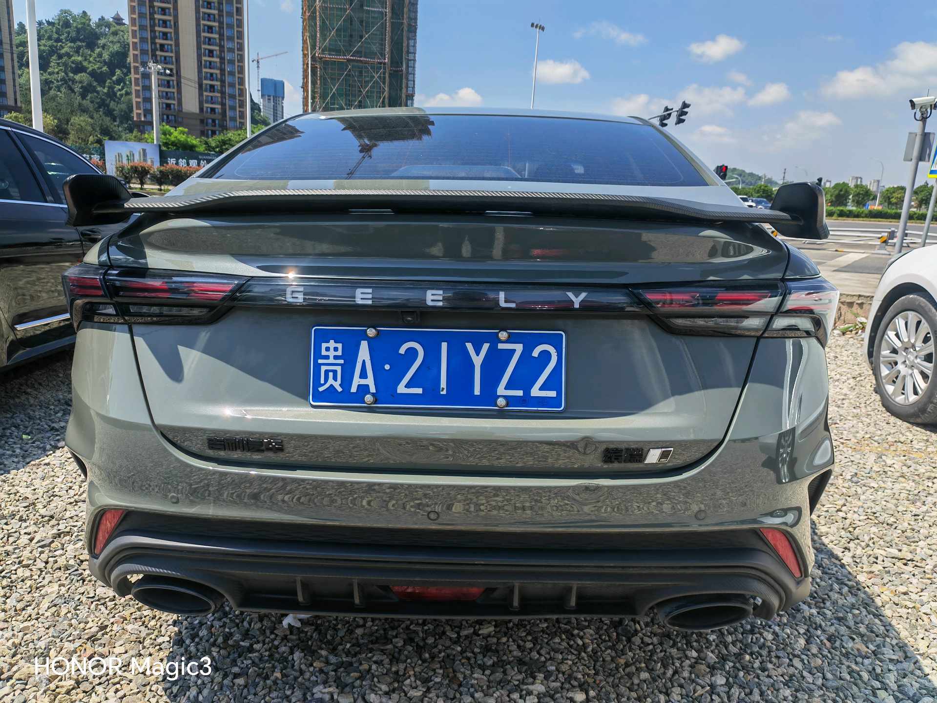 GEELY Binray 2022 image de voiture #3
