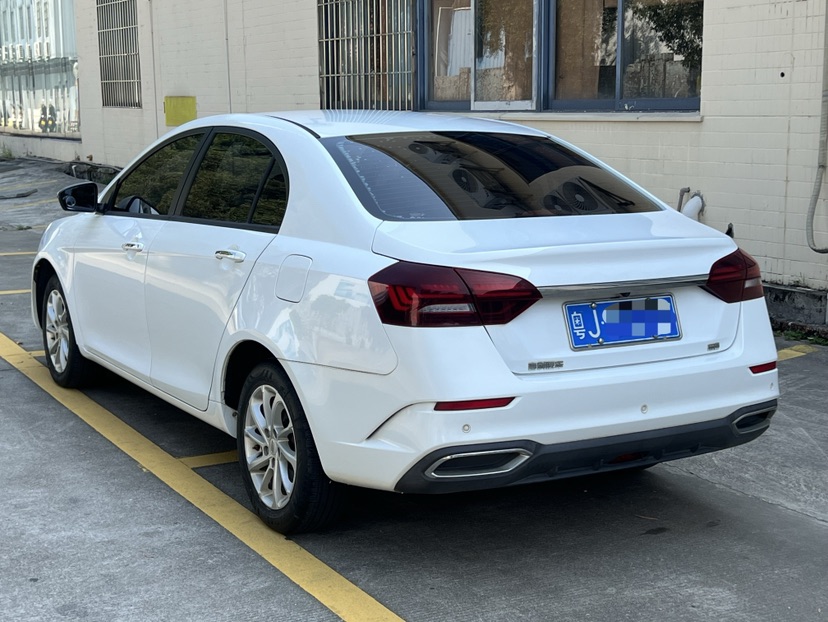 GEELY Emgrand 2021 car image #7