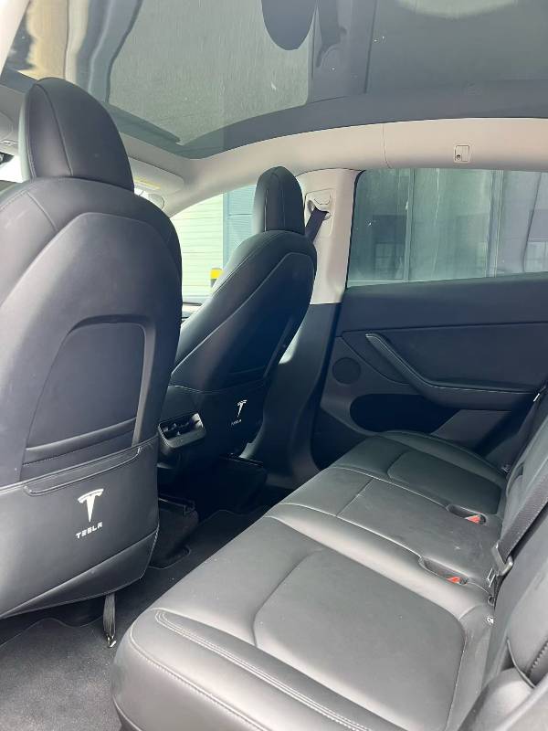 Tesla Model Y 2021 car image #5