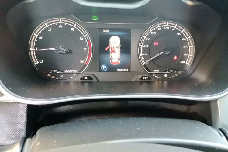GEELY Binray 2020 car image #14