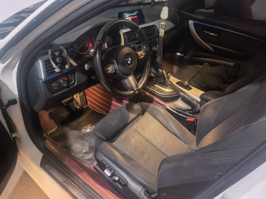 BMW 3 Series 2017 #4 BMW 3 Series 2017 car image #4