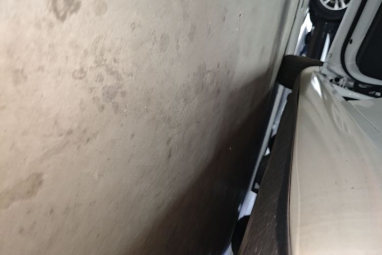 Tesla Model 3 2021 car image #27