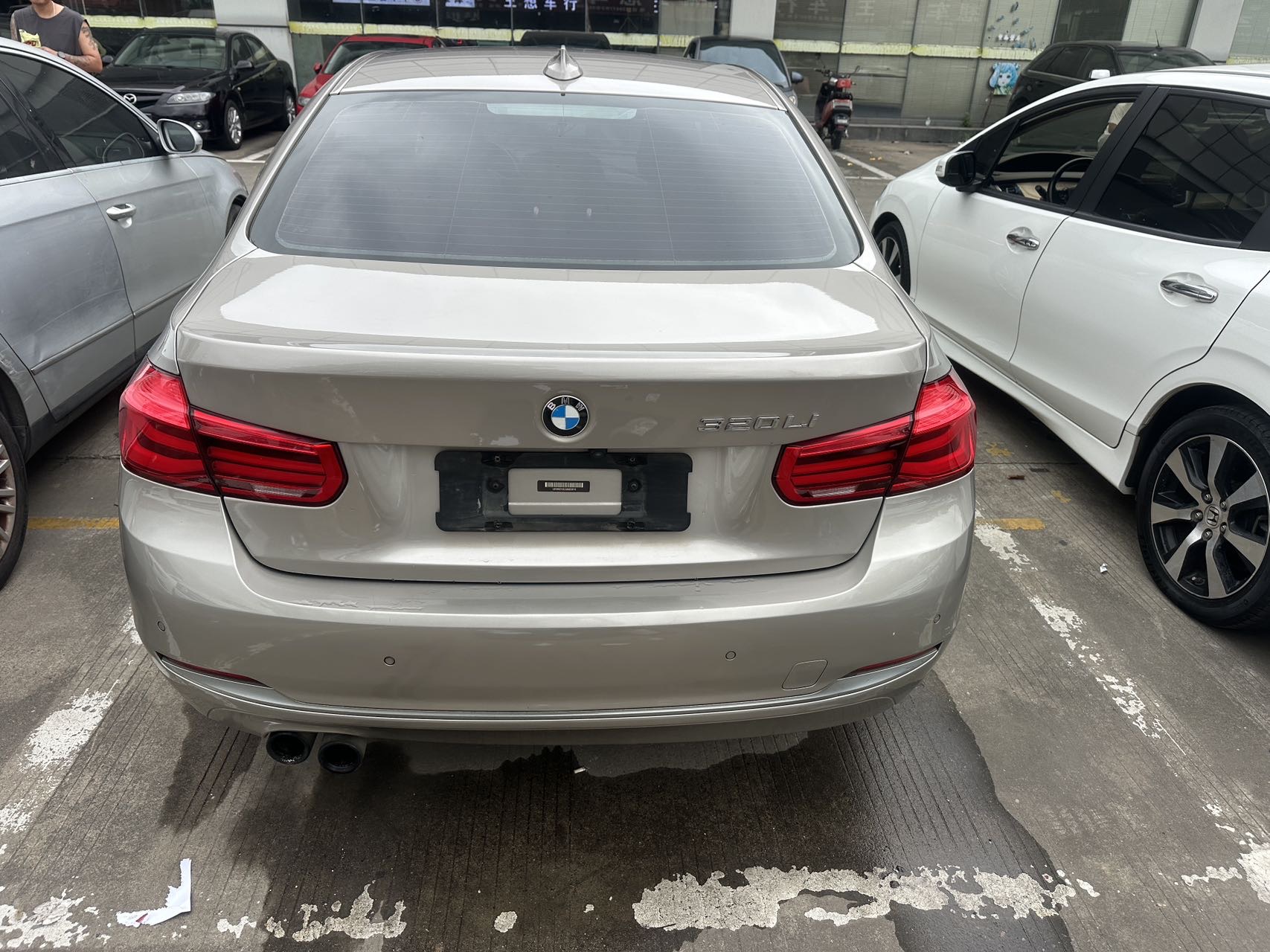BMW 3 Series 2018 car image #7