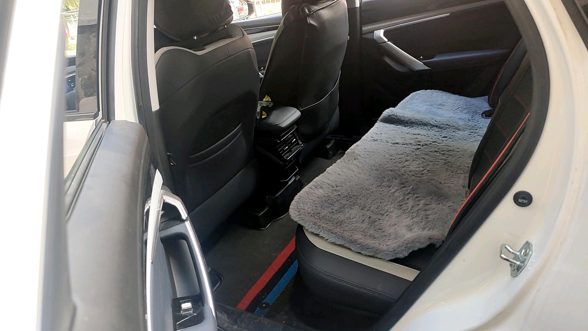 GEELY Boyue L 2023 car image #7