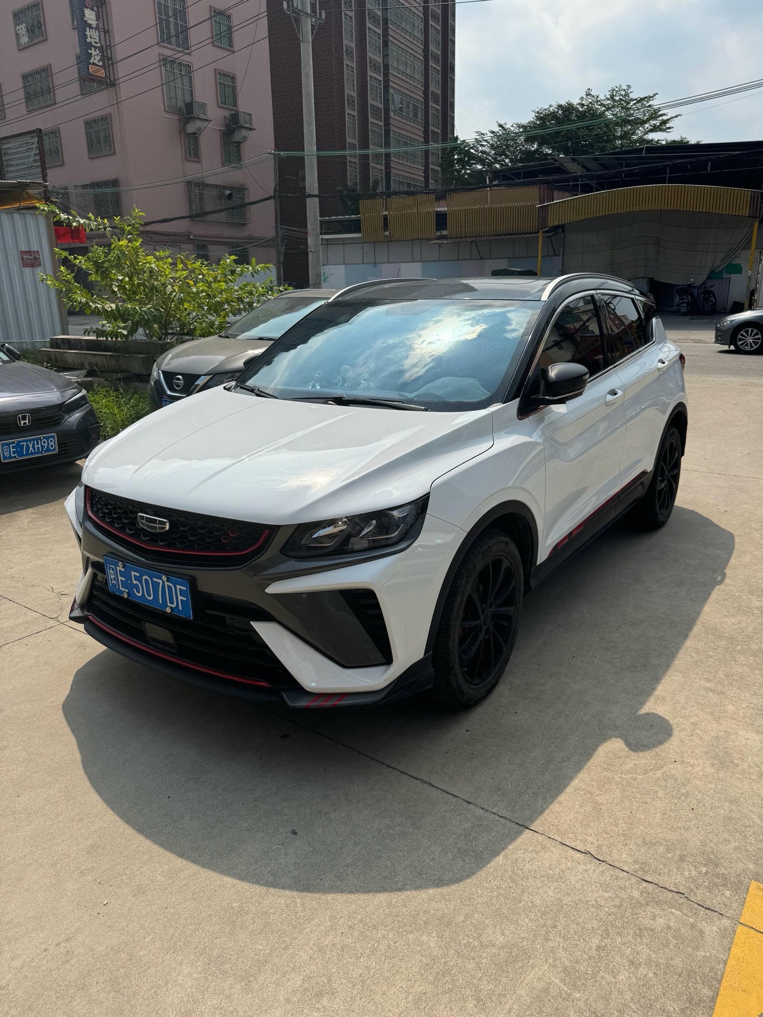 GEELY Coolray 2021 car image 